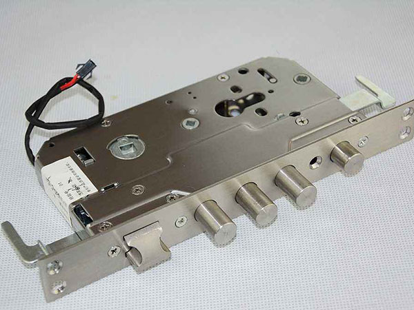 濮阳24小时上门开锁公司